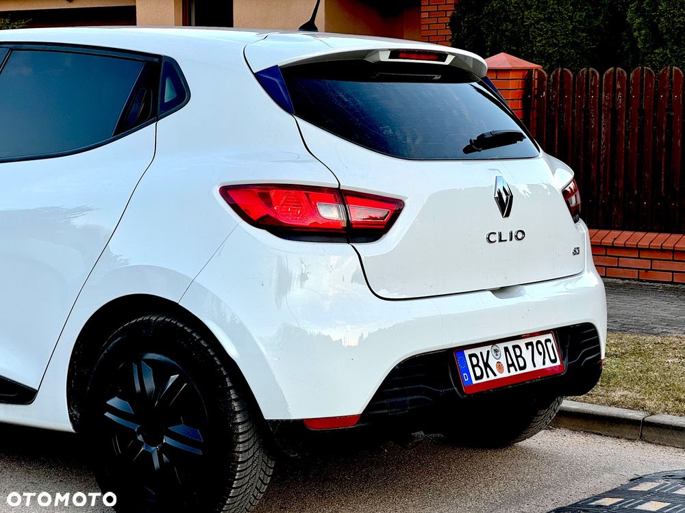 Renault Clio - 16