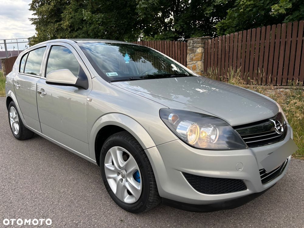 Opel Astra III 1.4 Enjoy - 1