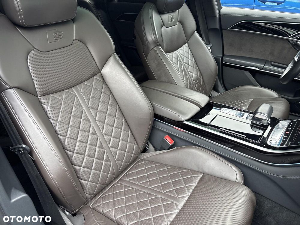 Audi A8 - 39
