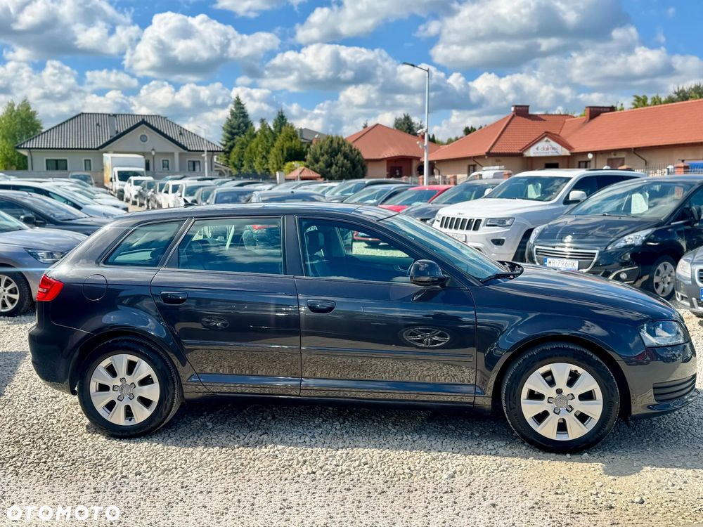 Audi A3 Sportback 1.6 Ambition - 2