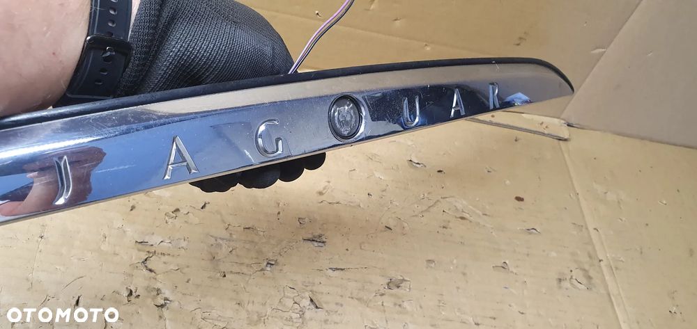 Blenda klapy bagażnika listwa Jaguar S-Type XR83-13550-AC - 7