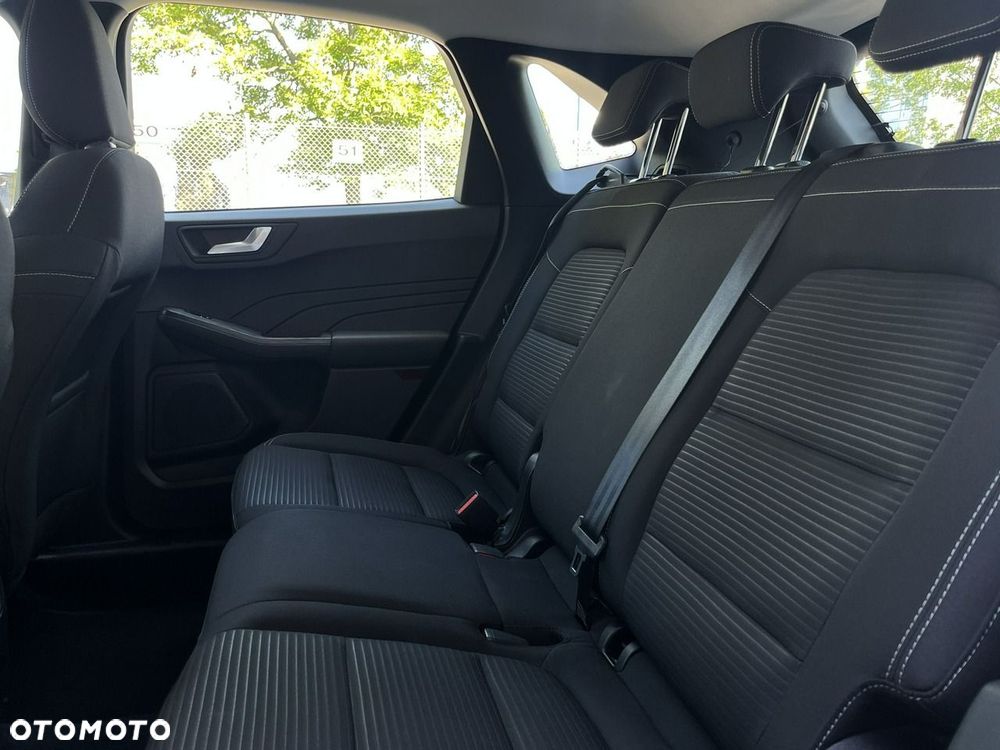 Ford Kuga 1.5 EcoBoost TITANIUM - 35