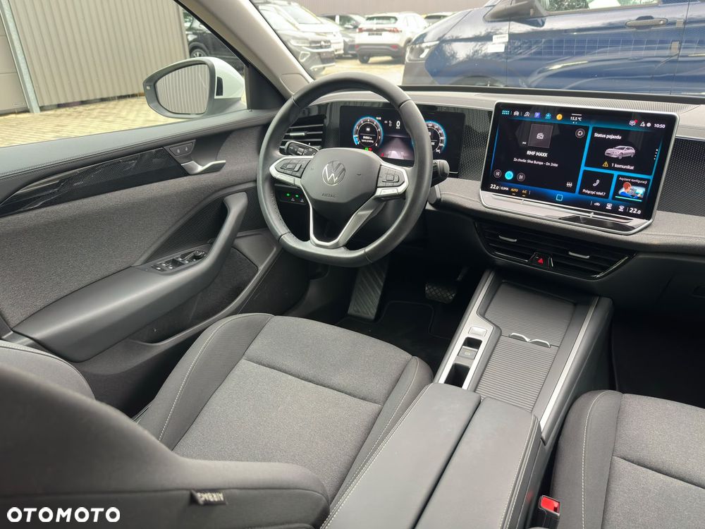 Volkswagen Passat 1.5 TSI ACT mHEV Trend DSG - 13