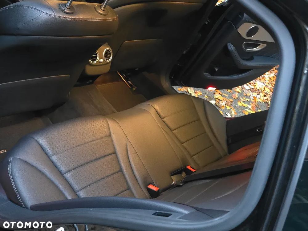 Mercedes-Benz C-Class 2015 photo 5