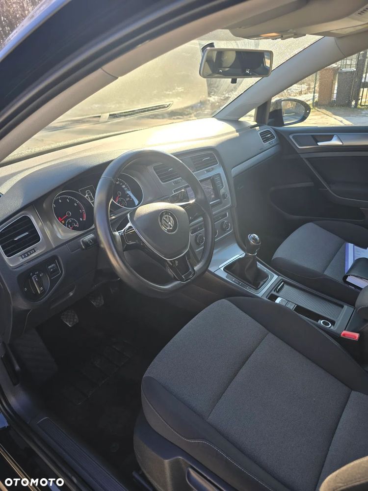 Volkswagen Golf 1.2 TSI BlueMotion Technology Comfortline - 27