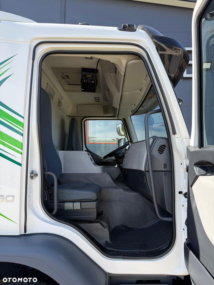Volvo FE FL FM 18.260 // 4x2 // wywrotka 3-stronna 5,2 m // Klima !! Kipper !! - 26