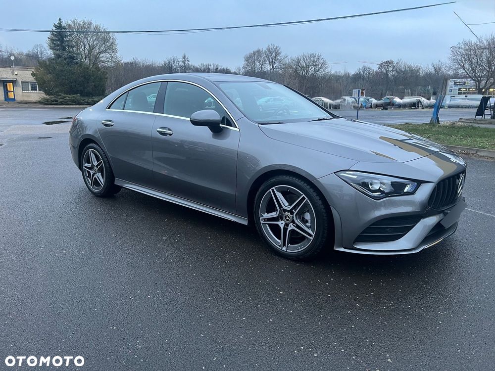 Mercedes-Benz CLA - 4