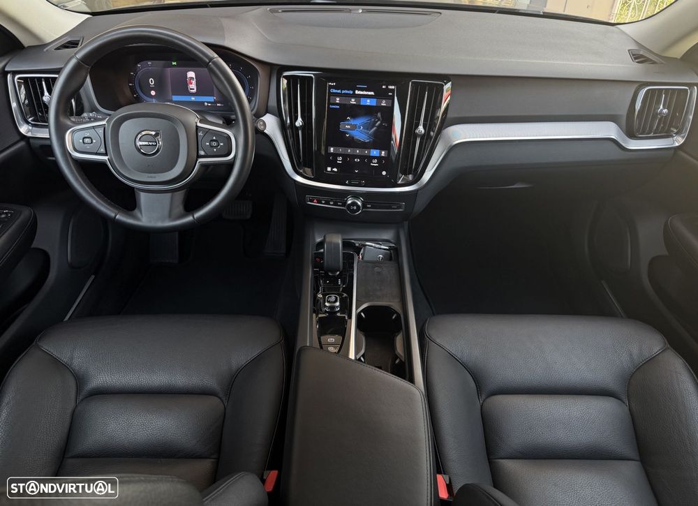 Volvo V60 2.0 B4 Core Auto - 8