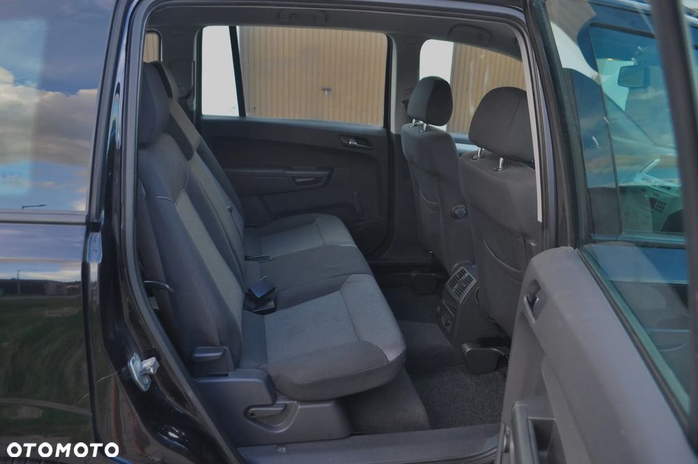 Opel Zafira 1.8 Easytronic Family Plus - 25