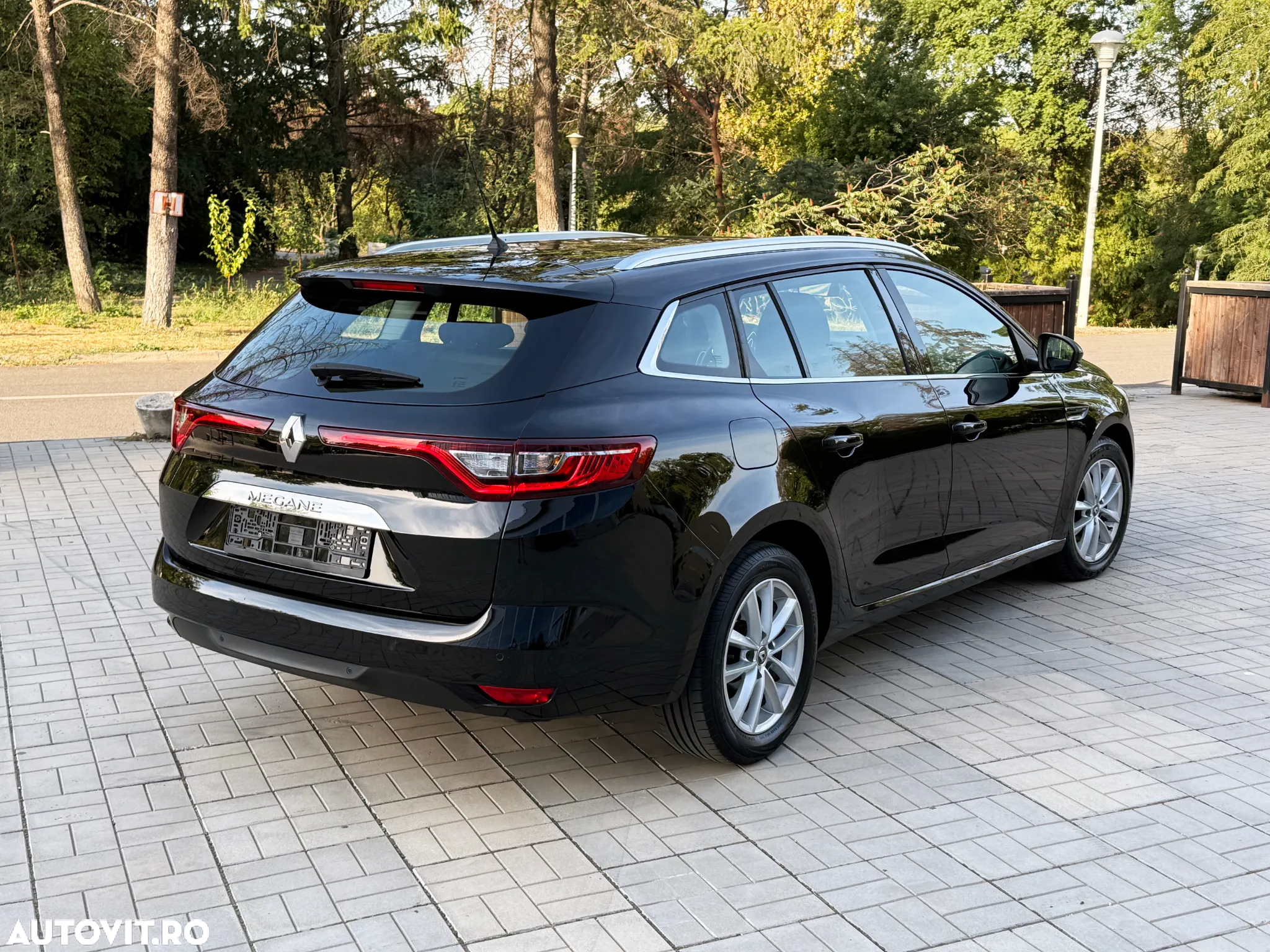 Renault Megane Blue dCi Business - 6