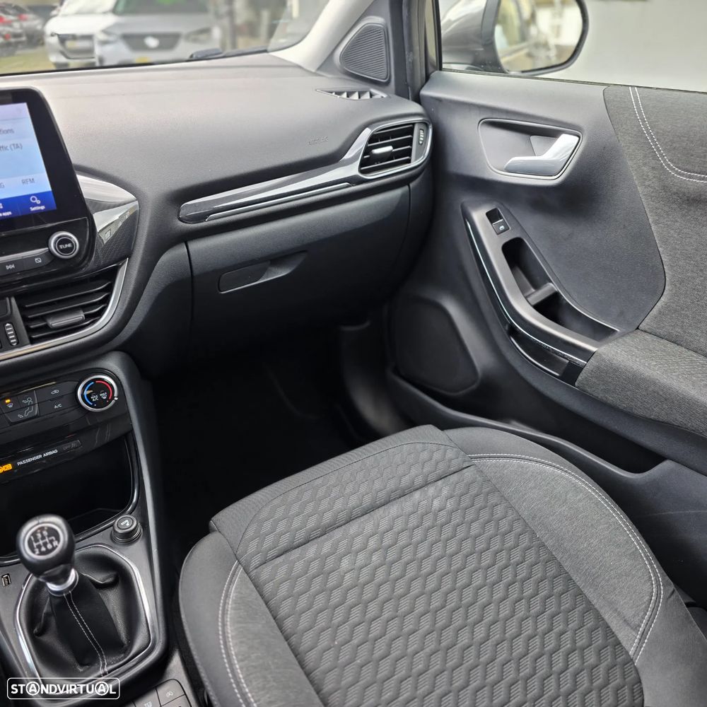 Ford Puma 1.0 EcoBoost MHEV Titanium - 12