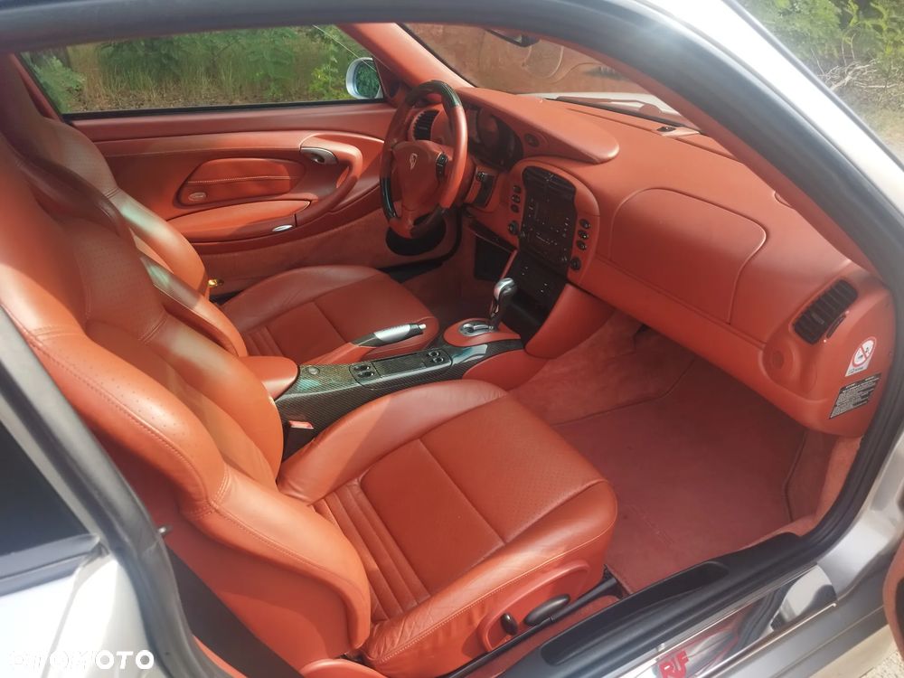 Porsche 911 - 13