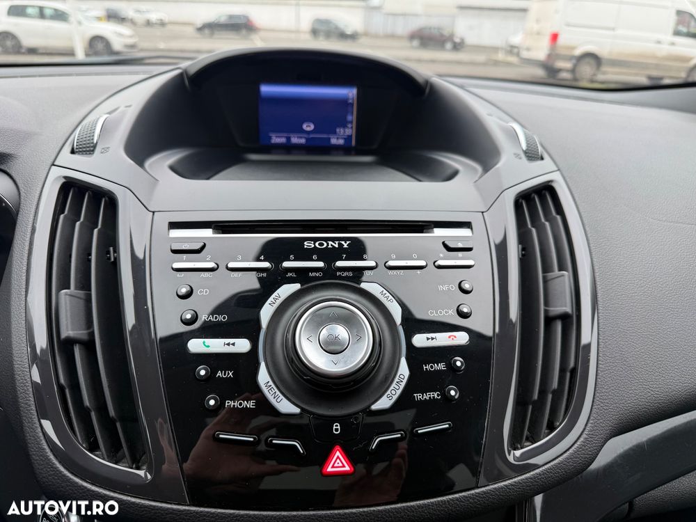 Ford Kuga 2.0 TDCi 4WD Powershift Titanium - 21