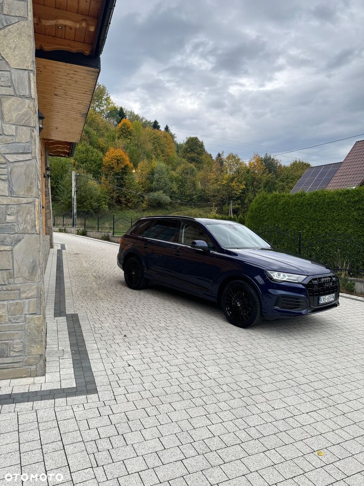 Audi Q7 2021 photo 3