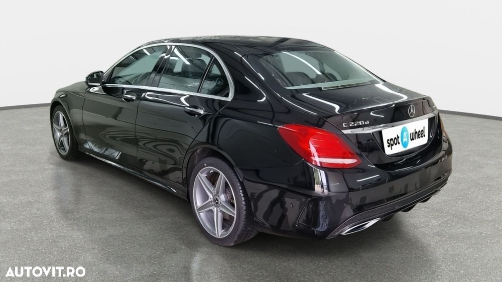 Mercedes-Benz CLA 200 - 9