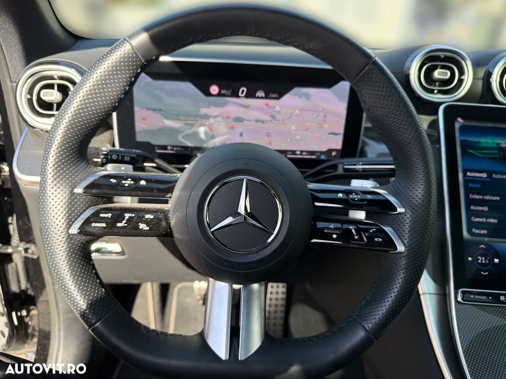 Mercedes-Benz GLC 300 de 4Matic 9G-TRONIC AMG Line Plus - 29