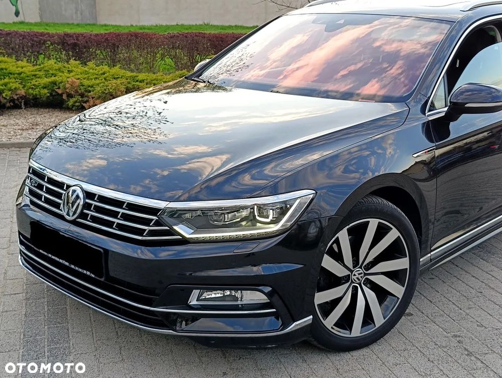 Volkswagen Passat Variant 2.0 TDI SCR DSG 4Motion Business - 25