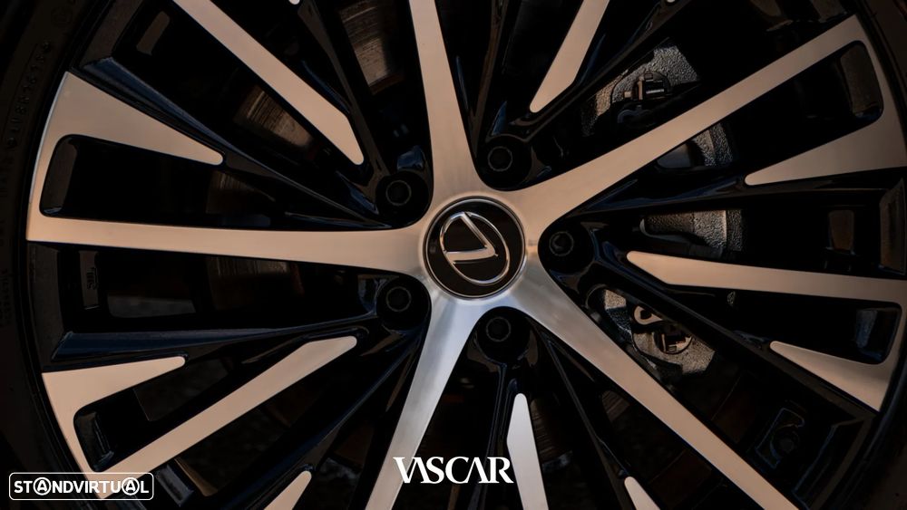 Lexus RZ 450e Luxury Pack - 43