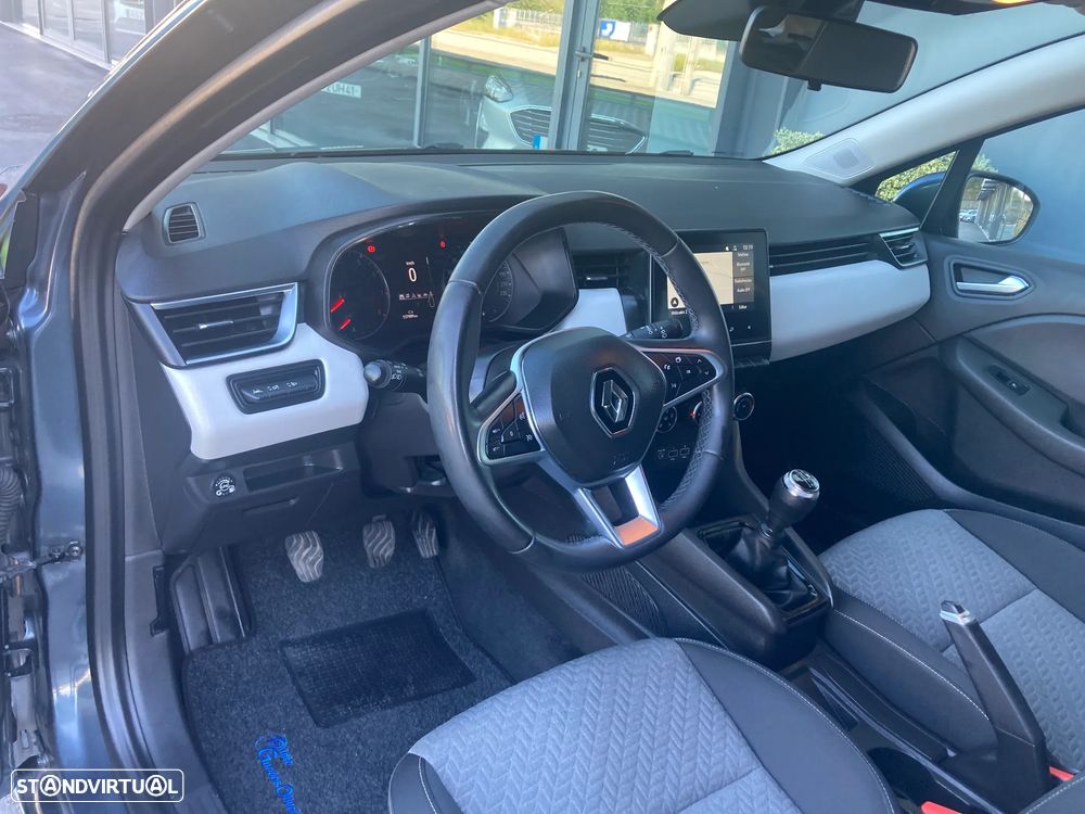 Renault Clio TCe 100 INTENS - 13