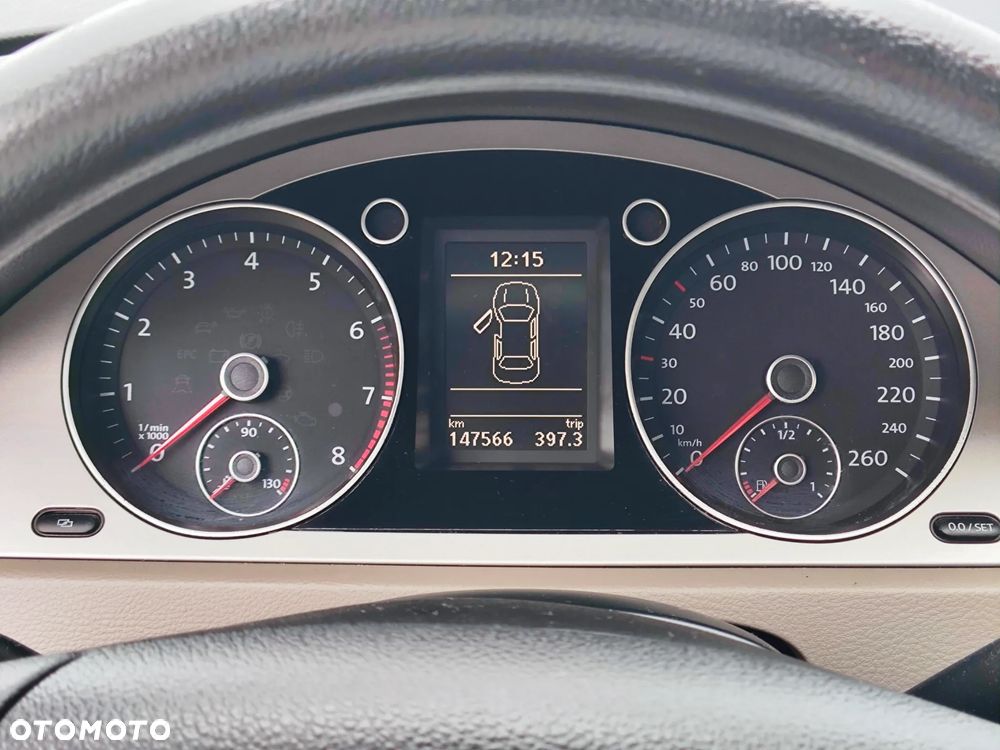 Volkswagen Passat 1.4 TSI Comfortline - 9