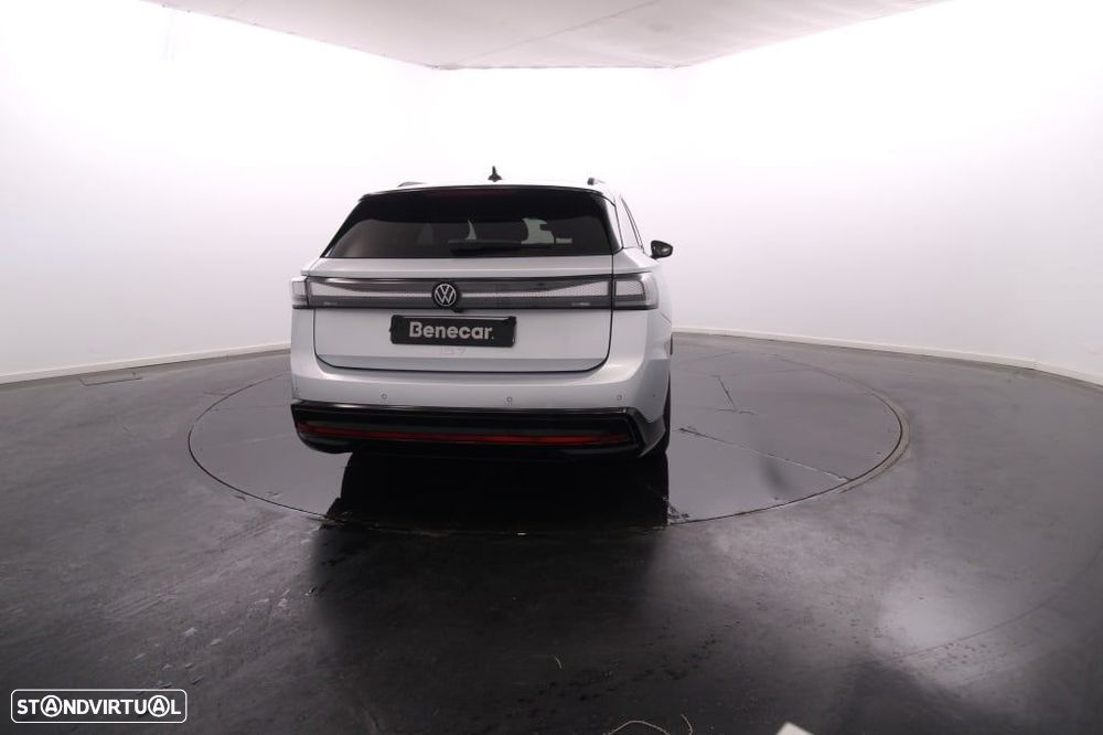 VW ID.7 Tourer 77 kWh Pro Urban - 6