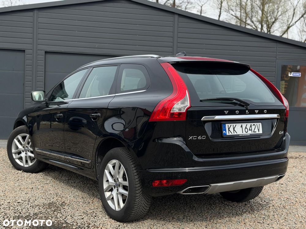 Volvo XC 60 D4 Geartronic Summum - 16