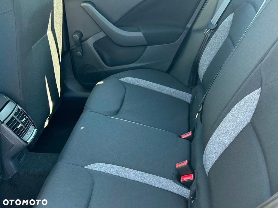 Skoda Kamiq 1.0 TSI Essence - 10