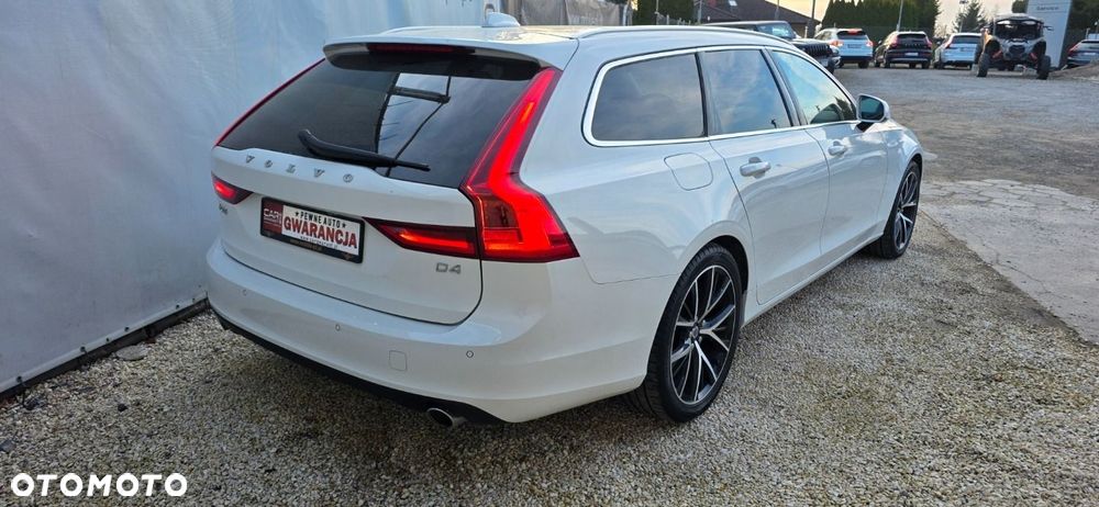 Volvo V90 - 11
