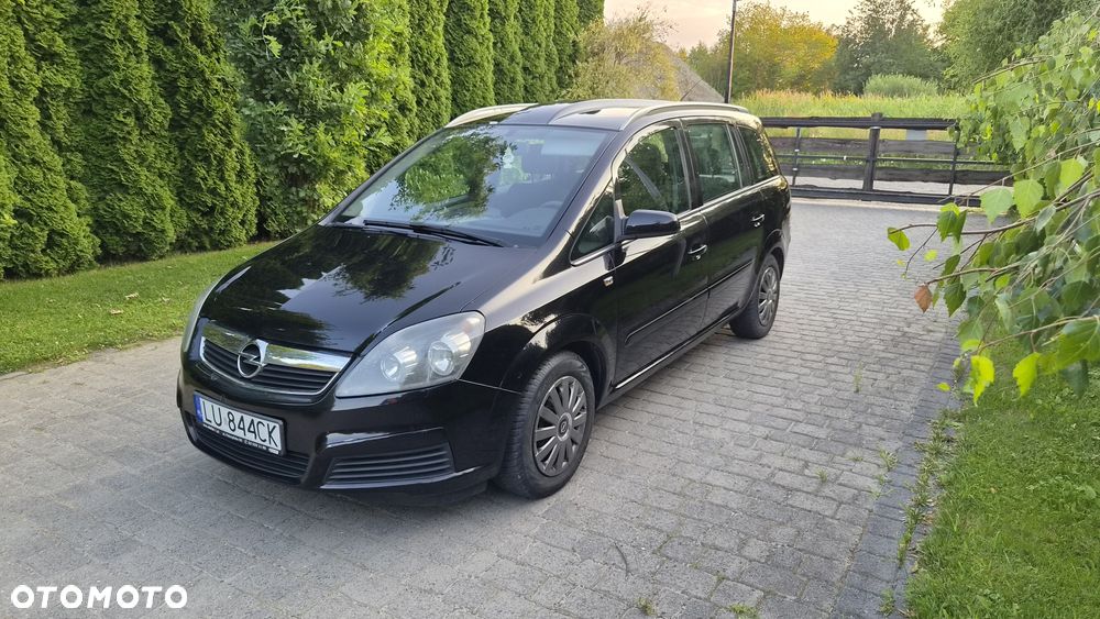 Opel Zafira - 8
