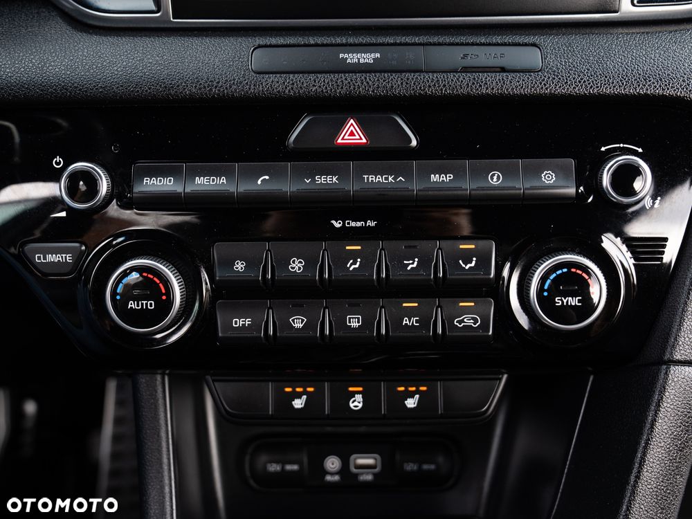 Kia Sportage 1.6 T-GDI AWD DCT GT LINE - 37