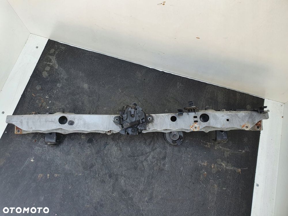 toyota auris i 06-09 2.0 d4d komplet chłodnic pas - 10