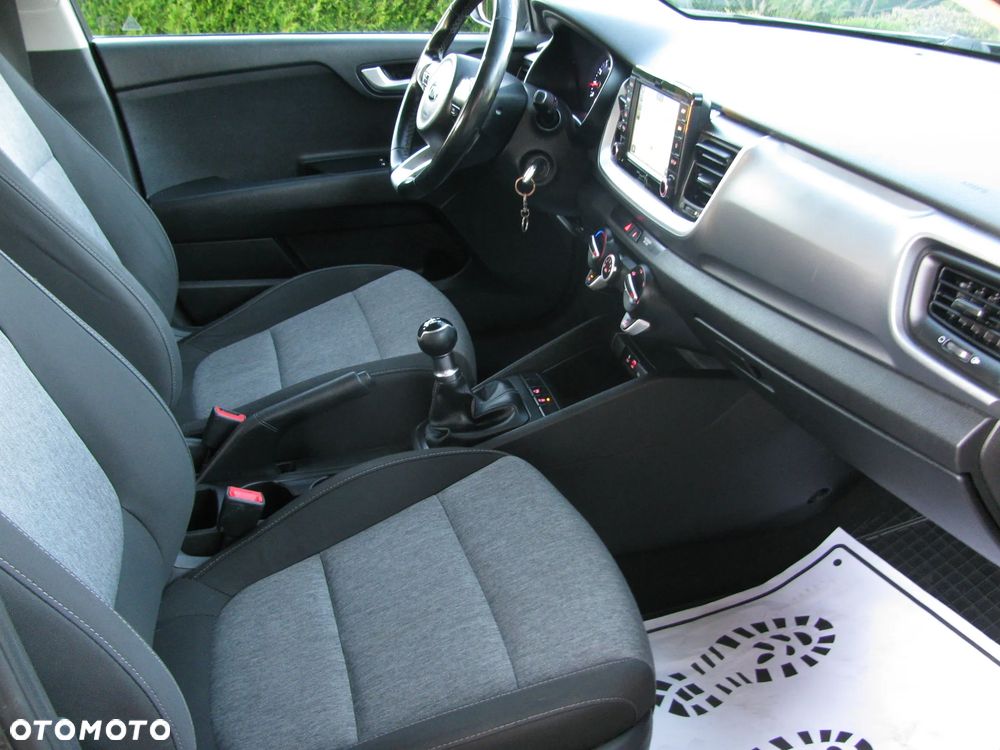 Kia Stonic 1.2 Dream-Team Edition - 22