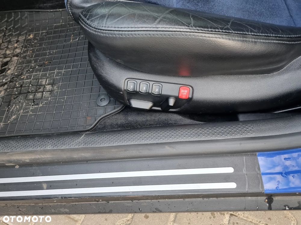 Volkswagen Passat - 31