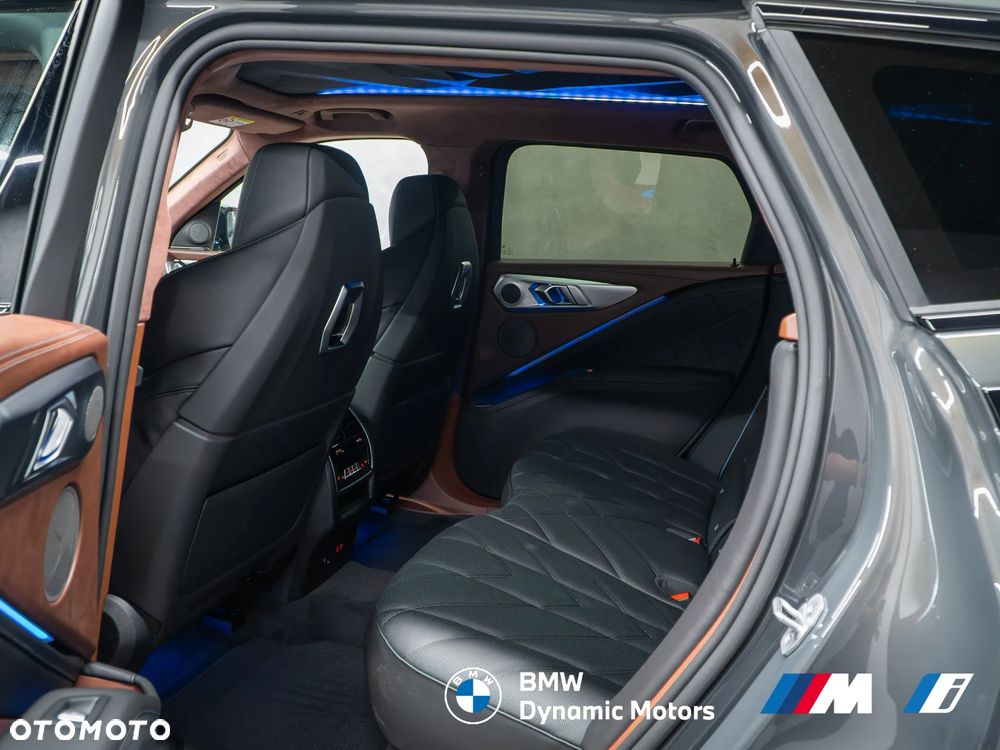 BMW XM - 28