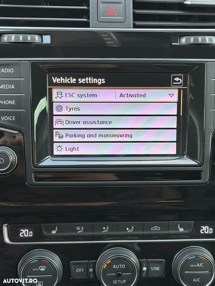 Volkswagen Golf 1.4 TSI BlueMotion Technology Highline - 22