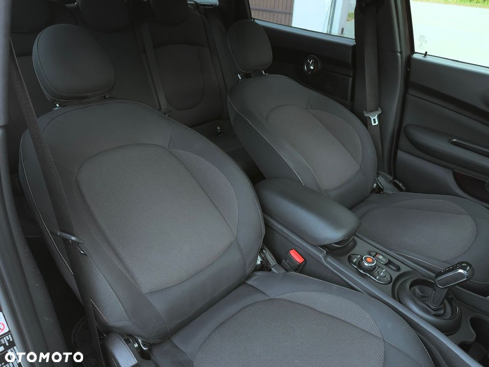 MINI Clubman Cooper - 28