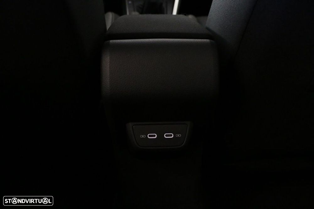 VW Taigo 1.0 TSI Urban - 8