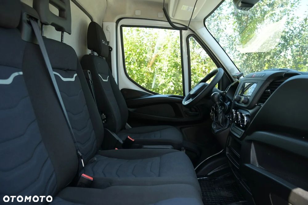 Iveco DAILY 35-180 * 3.0 Diesel 180KM * CHŁODNIA CARRIER XARIOS 500 * SUPER STAN! - 21