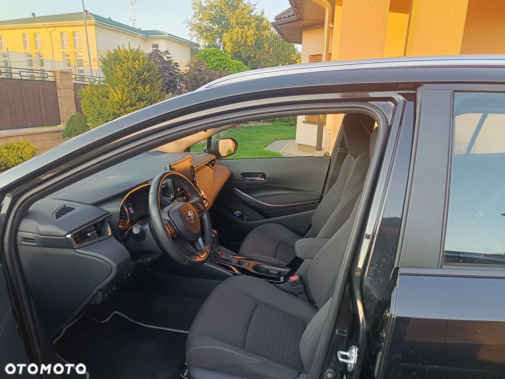 Toyota Corolla 1.8 Hybrid GPF Comfort - 23