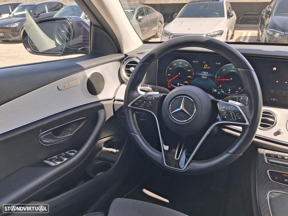 Mercedes-Benz E 220 d Avantgarde - 16