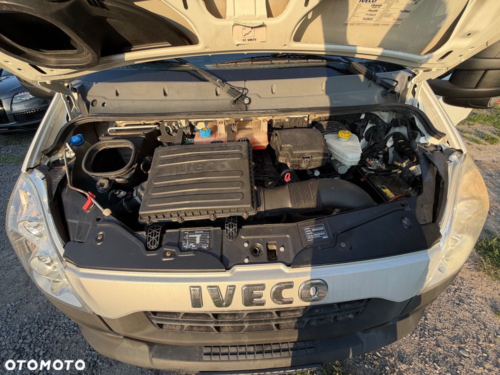 Iveco 70C17 - 12