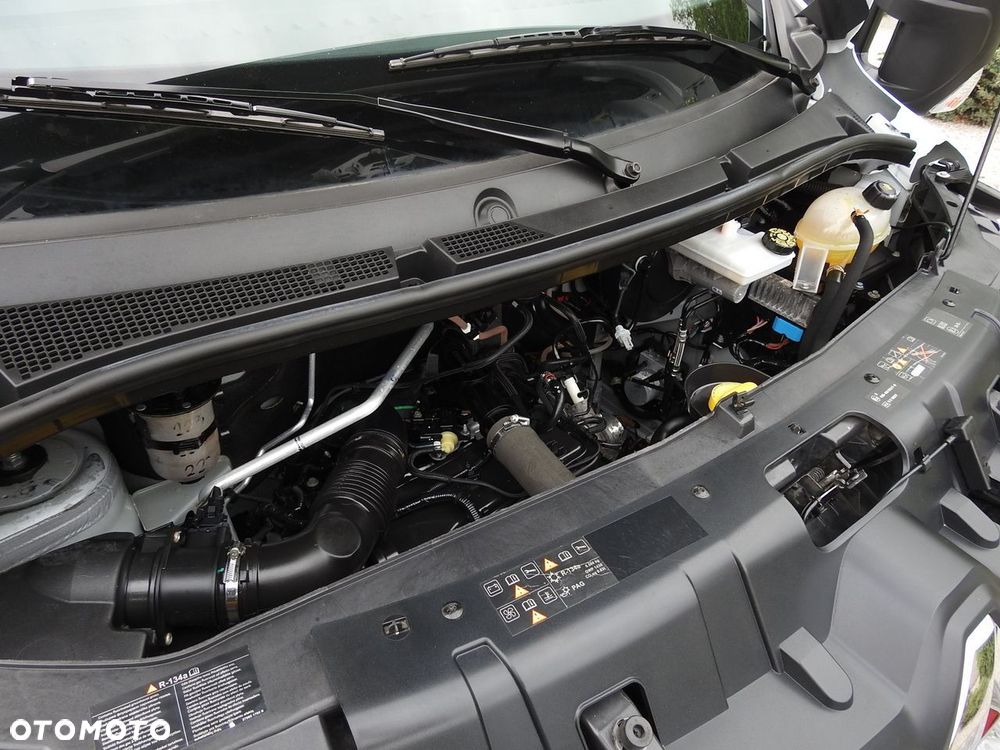 Renault MASTER PLANDEKA 10 PALET WEBASTO TEMPOMAT LEDY KLIMATYZACJA  165KM - 28