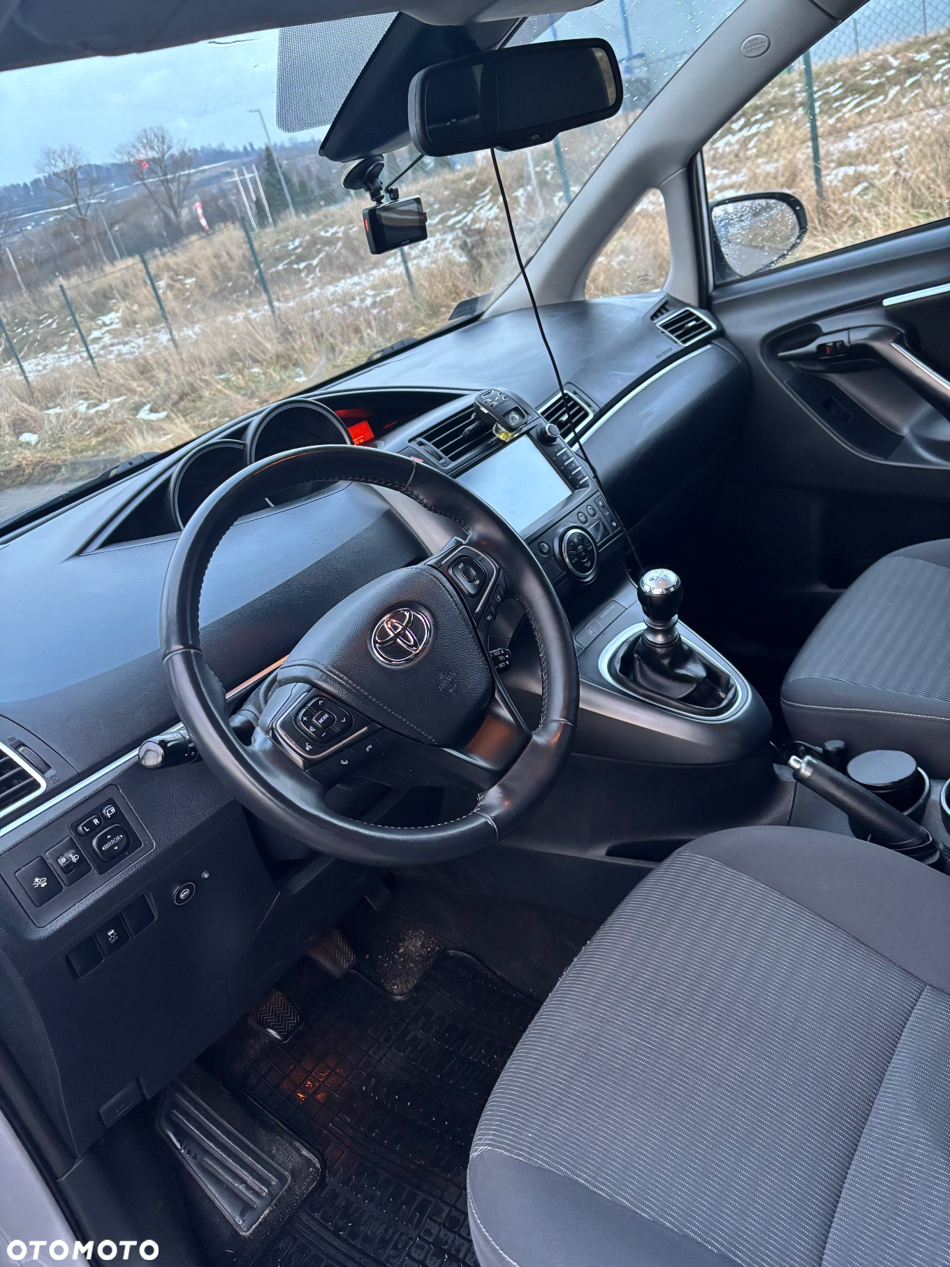 Toyota Verso 1.8 Premium 7os - 10