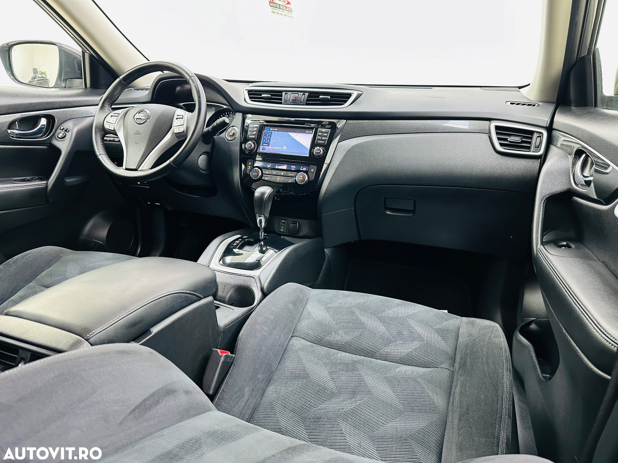 Nissan X-Trail - 28