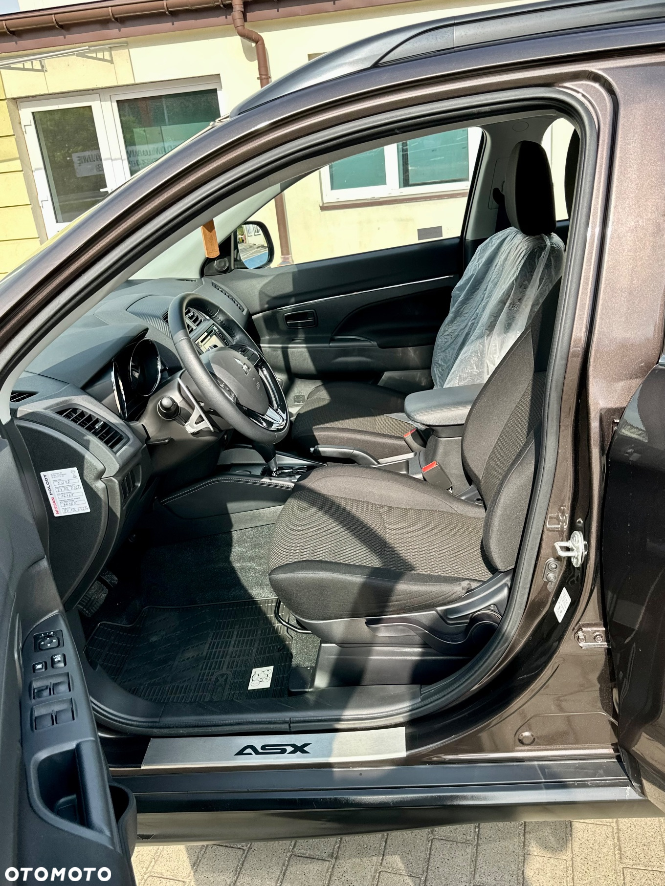 Mitsubishi ASX - 12