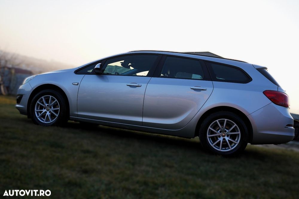 Opel Astra 1.6 CDTI ECOTEC ECOFlex Start/Stop Selection - 2