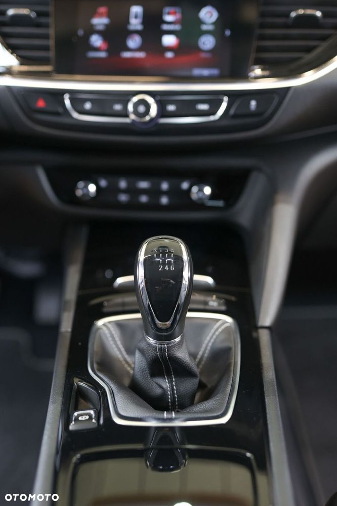 Opel Insignia 2.0 CDTI Innovation S&S - 39