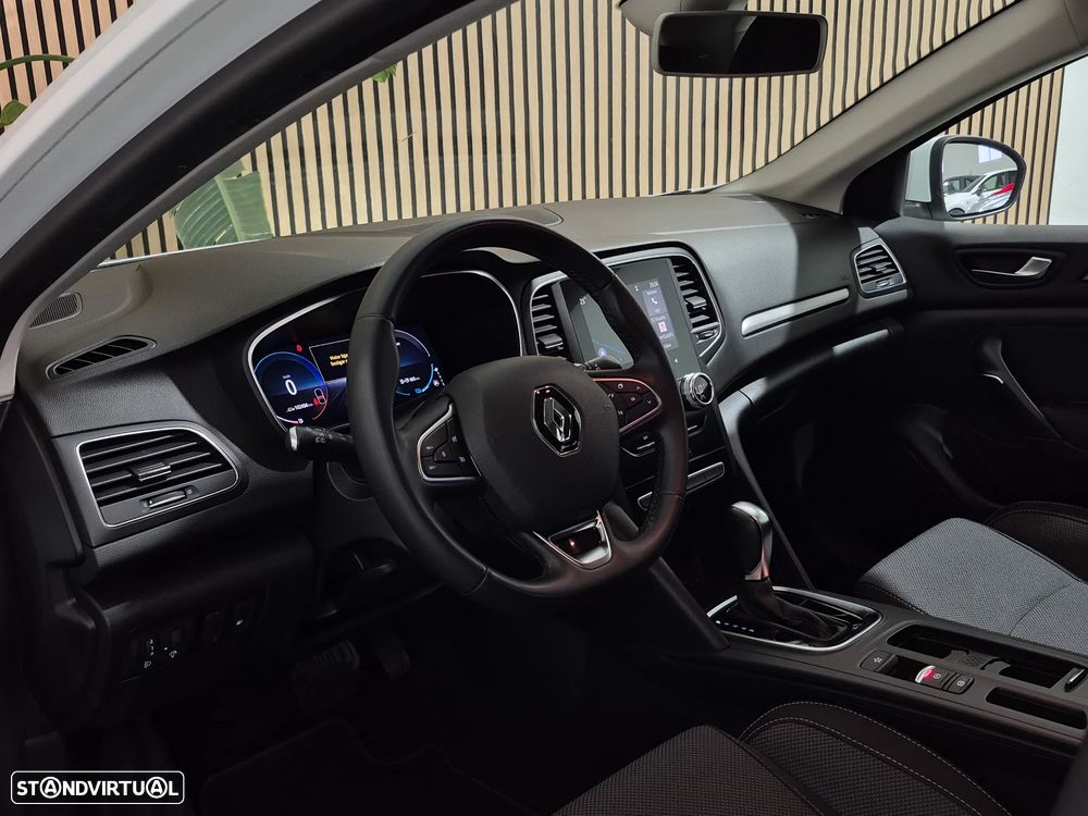 Renault Mégane 1.6 Plug-In Intens - 11