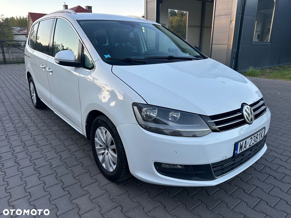 Volkswagen Sharan 2.0 TDI DSG (BlueMotion Technology) Highline - 2