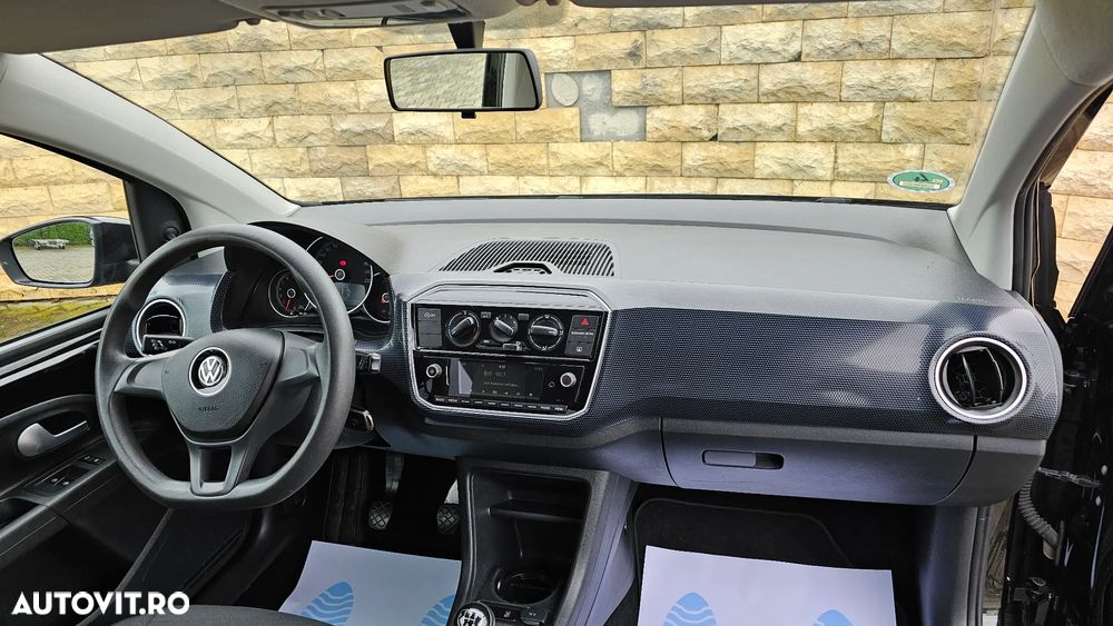 Volkswagen up! BlueMotion Technology club - 9